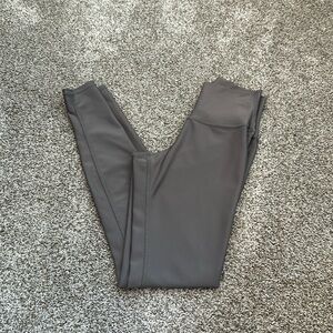 Alo Airlift Leggings